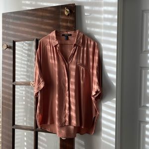 Pretty mauve Forever 21 blouse